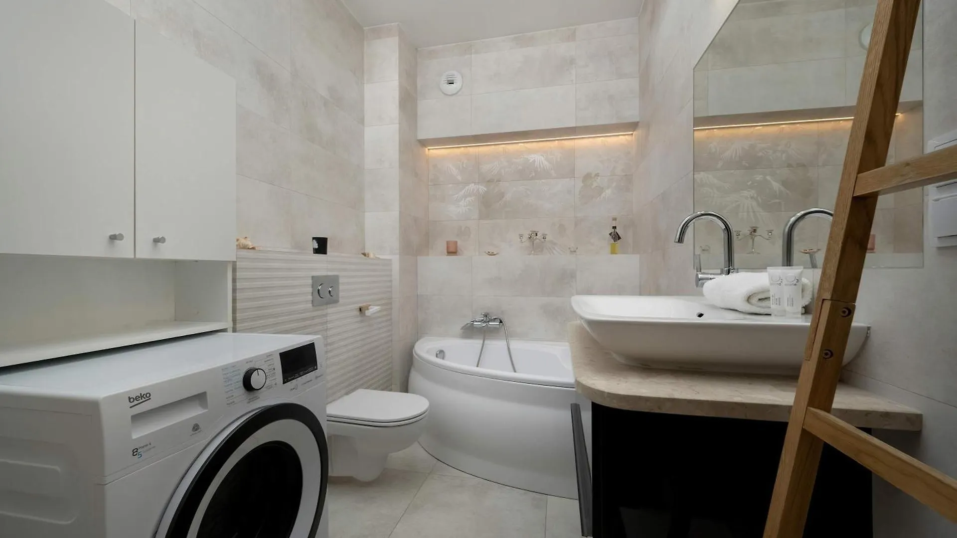 شقة Charming Studio With Balcony In Wroclaw'S Nadodrze By Noclegi Renters بولندا